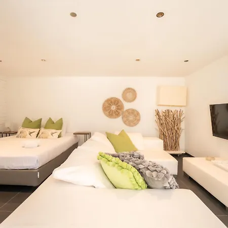 Villa Rosetree By Interhome *