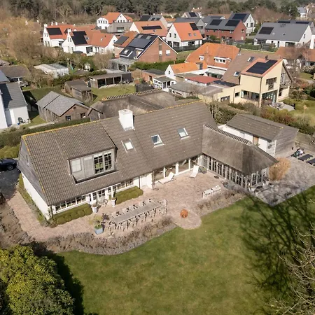 Villa Rosetree By Interhome